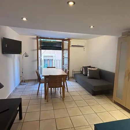 Apartamento In *